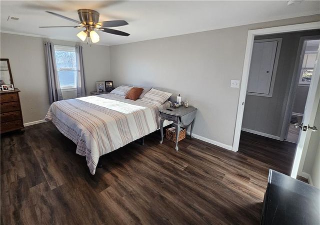 716 W Hurt Street, Liberty, MO 64068