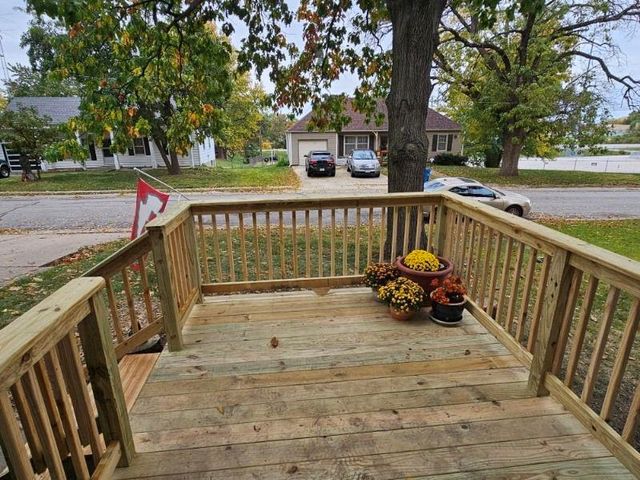 716 W Hurt Street, Liberty, MO 64068