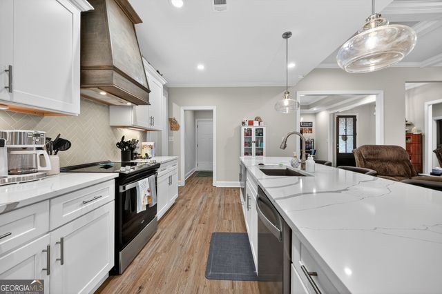 519 Liberty Hall Drive, Bonaire, GA 31005