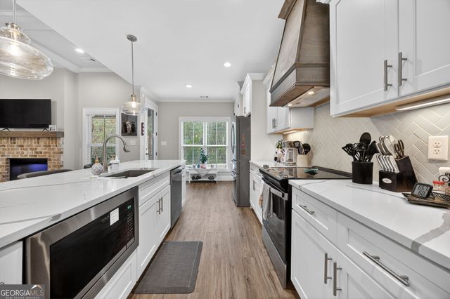 519 Liberty Hall Drive, Bonaire, GA 31005