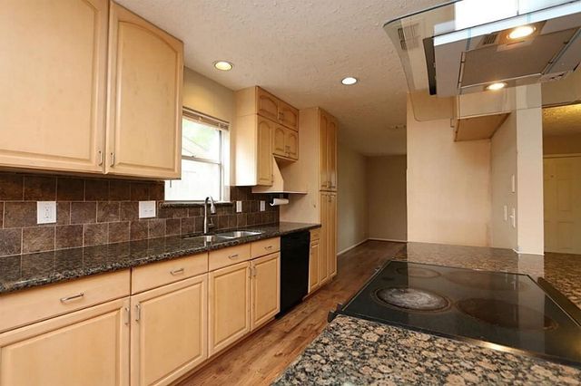 12623 Westella Drive, Houston, TX 77077