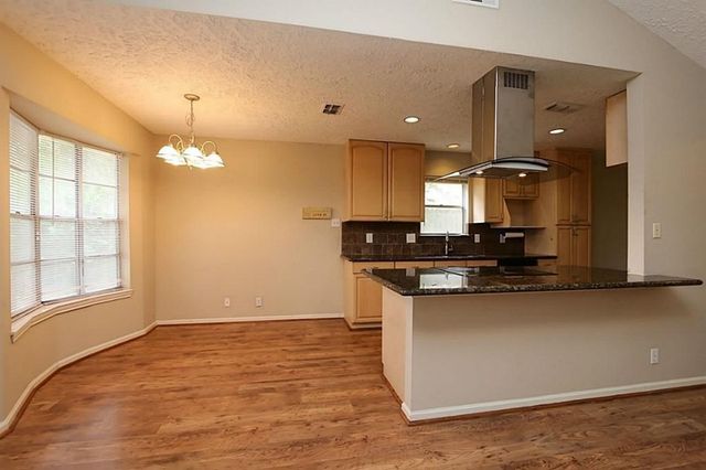 12623 Westella Drive, Houston, TX 77077