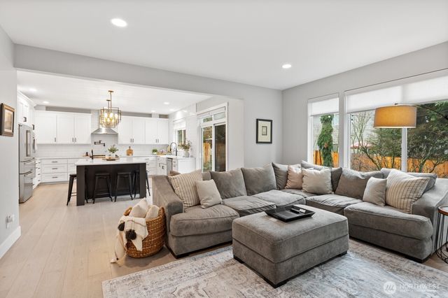 15108 78th Drive SE, Snohomish, WA 98296