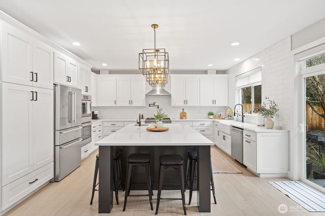 15108 78th Drive SE, Snohomish, WA 98296