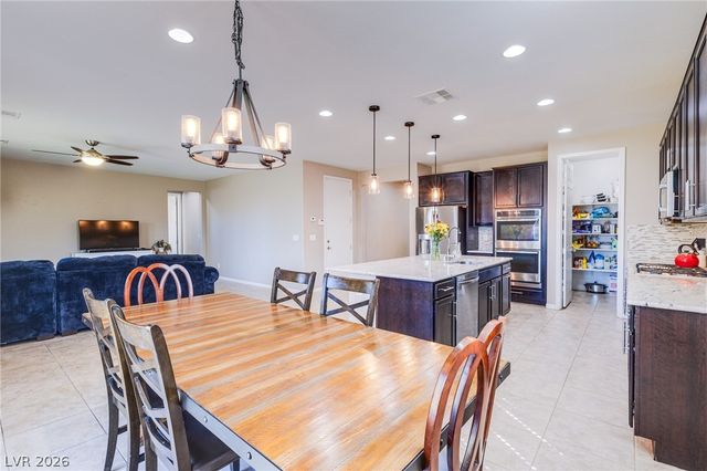 5631 Sophie Belle Avenue, Las Vegas, NV 89131