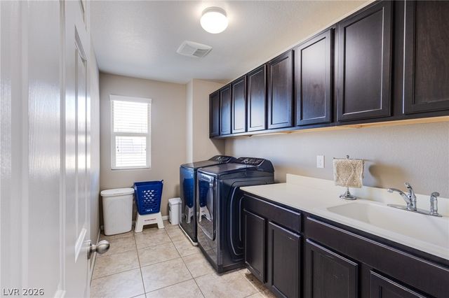 5631 Sophie Belle Avenue, Las Vegas, NV 89131