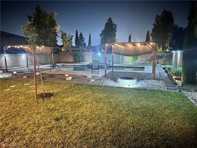 5631 Sophie Belle Avenue, Las Vegas, NV 89131