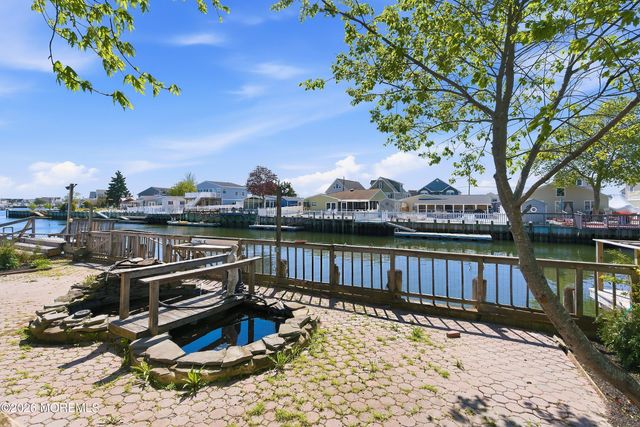 48 Lake Michigan Drive, Little Egg Harbor, NJ 08087