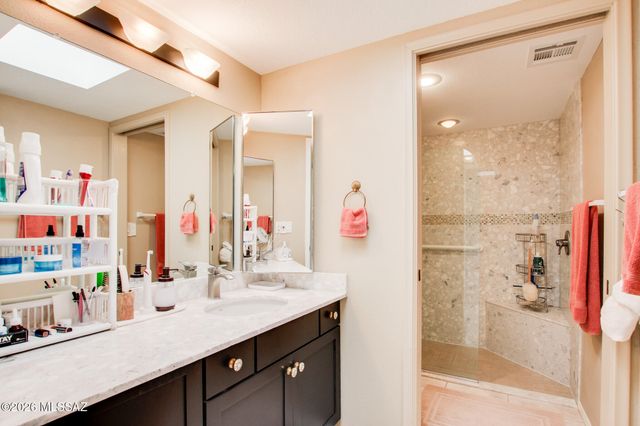 2009 W Misty Hollow Lane, Tucson, AZ 85704