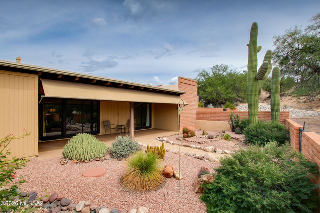 2009 W Misty Hollow Lane, Tucson, AZ 85704