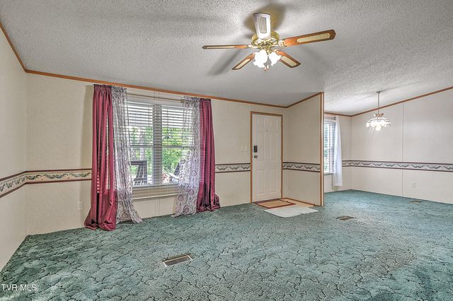 1129 Shipp Street, Kingsport, TN 37660