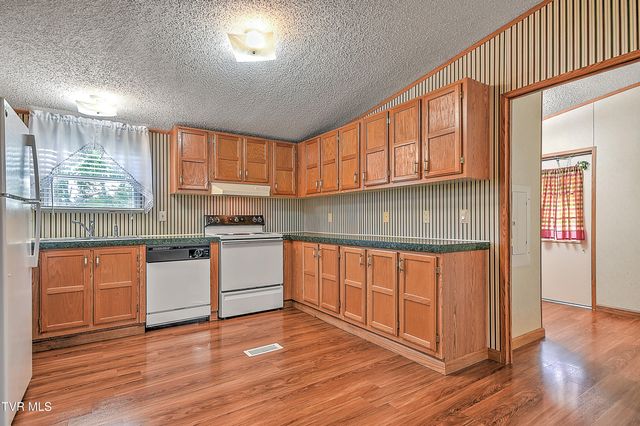 1129 Shipp Street, Kingsport, TN 37660