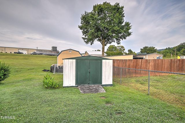 1129 Shipp Street, Kingsport, TN 37660