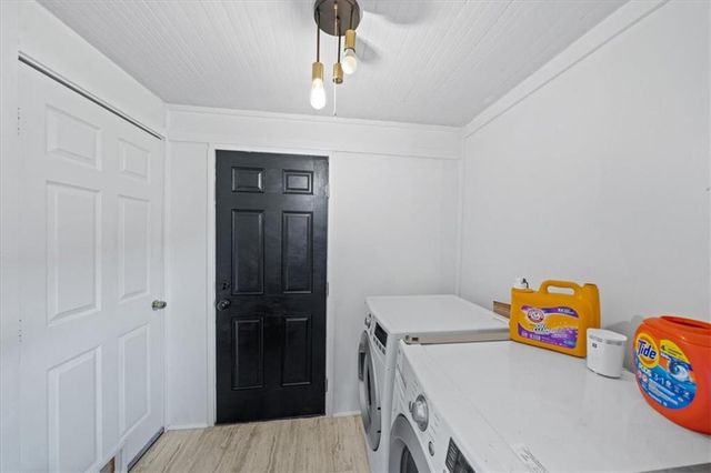 3934 Bales Avenue, Kansas City, MO 64130