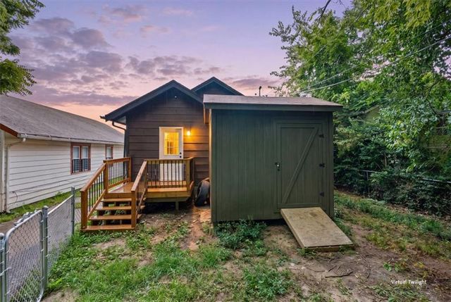 3934 Bales Avenue, Kansas City, MO 64130