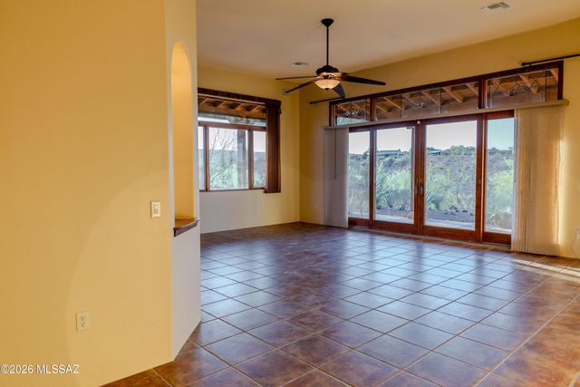 762 W Placita Quieta, Green Valley, AZ 85622
