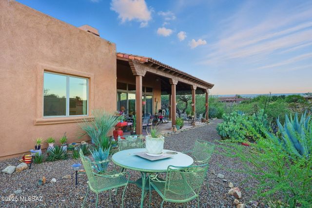 762 W Placita Quieta, Green Valley, AZ 85622