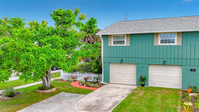 202 PEACOCK LANE A, Holmes Beach, FL 34217