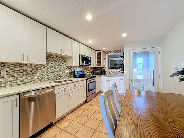 202 PEACOCK LANE A, Holmes Beach, FL 34217