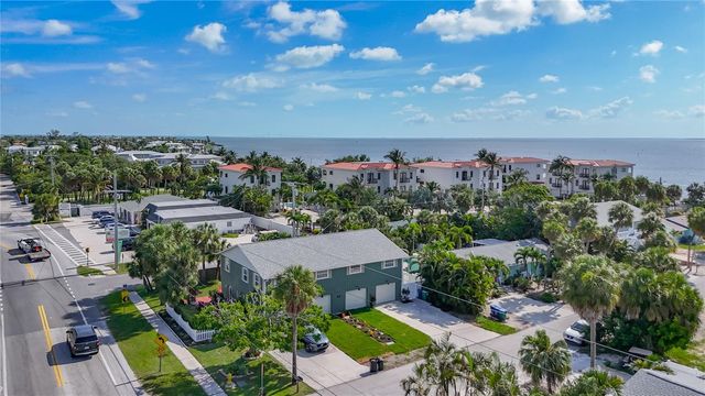 202 PEACOCK LANE A, Holmes Beach, FL 34217