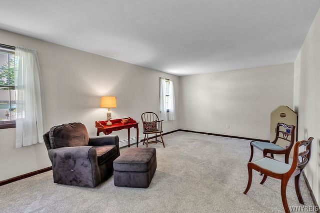 8061 Cole Road, Boston, NY 14033