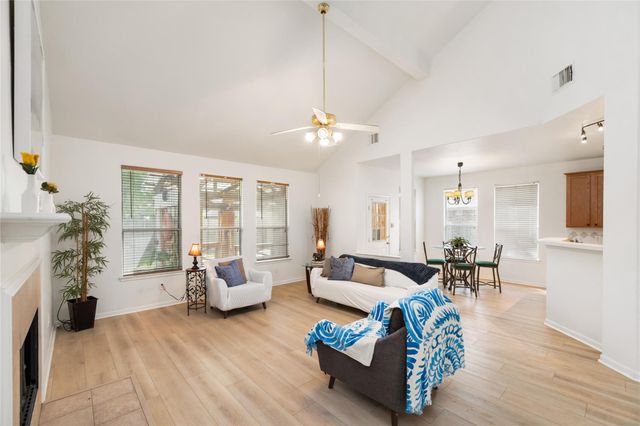 3906 Sundown Way, Katy, TX 77449