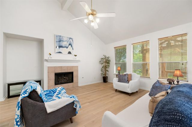 3906 Sundown Way, Katy, TX 77449