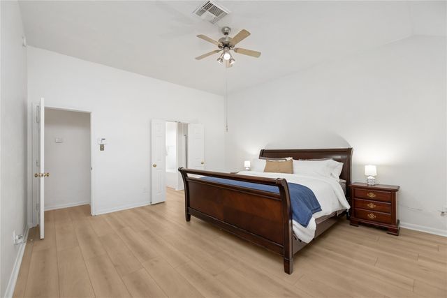 3906 Sundown Way, Katy, TX 77449