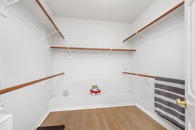 3906 Sundown Way, Katy, TX 77449