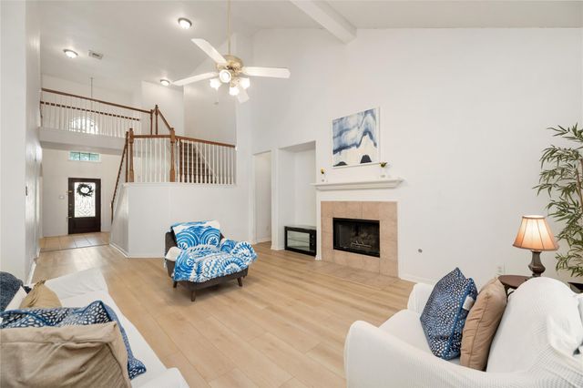 3906 Sundown Way, Katy, TX 77449