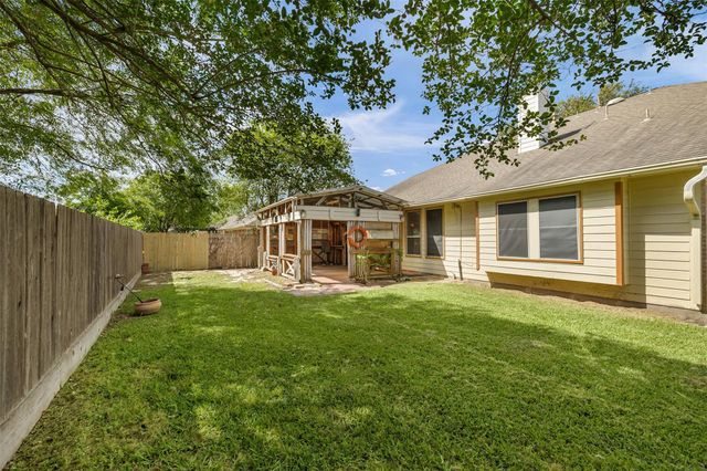 3906 Sundown Way, Katy, TX 77449
