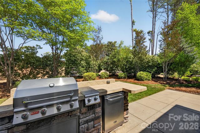 3613 Savannah Hills Drive, Matthews, NC 28105