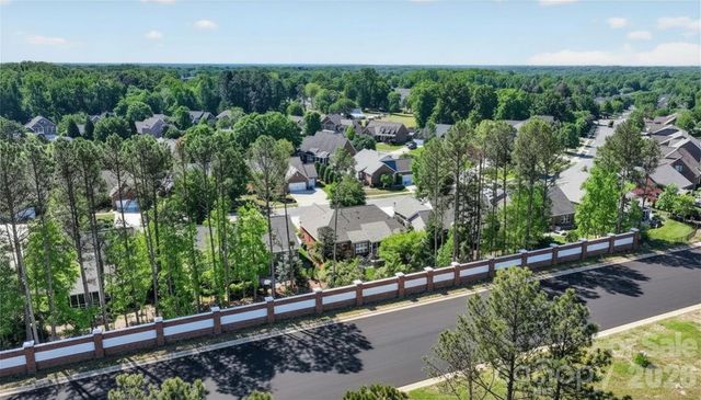 3613 Savannah Hills Drive, Matthews, NC 28105