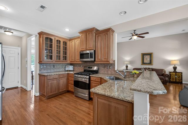 3613 Savannah Hills Drive, Matthews, NC 28105