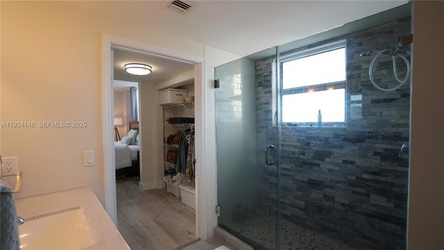 117 NW 42nd Ave 708, Miami, FL 33126