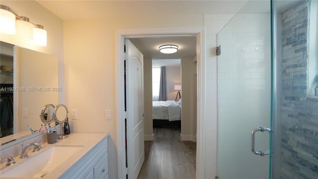 117 NW 42nd Ave 708, Miami, FL 33126