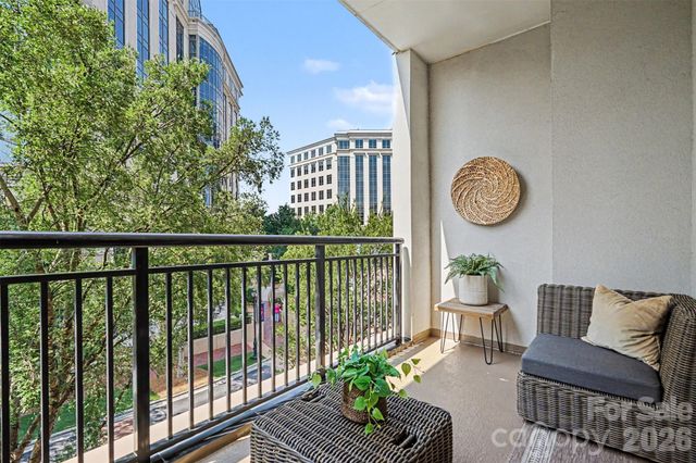 4625 Piedmont Row Drive 303, Charlotte, NC 2821