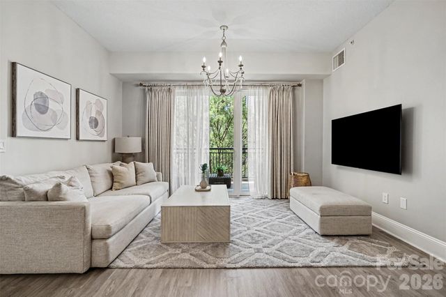 4625 Piedmont Row Drive 303, Charlotte, NC 2821