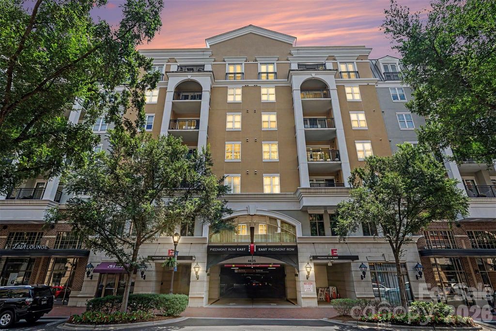 4625 Piedmont Row Drive 303, Charlotte, NC 2821