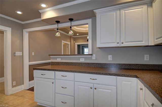 55 Riverview AVE, Portsmouth, VA 23704