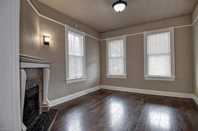 55 Riverview AVE, Portsmouth, VA 23704
