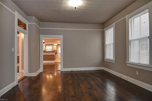 55 Riverview AVE, Portsmouth, VA 23704