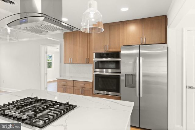 9540 DAMASCUS DR, Manassas, VA 20109