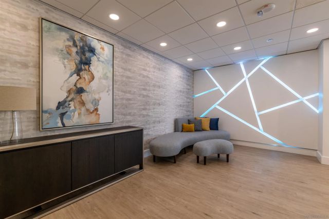 550 Front St 2303, San Diego, CA 92101