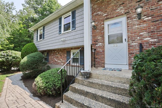 33 Tor View Avenue, New City, NY 10956