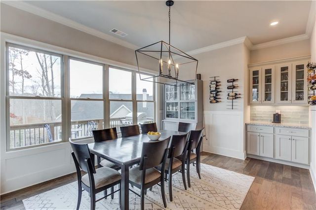 7138 Bluebird Cove, Gainesville, GA 30506