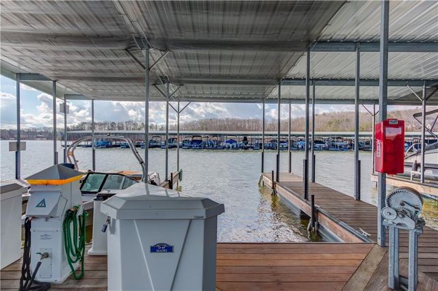 7138 Bluebird Cove, Gainesville, GA 30506