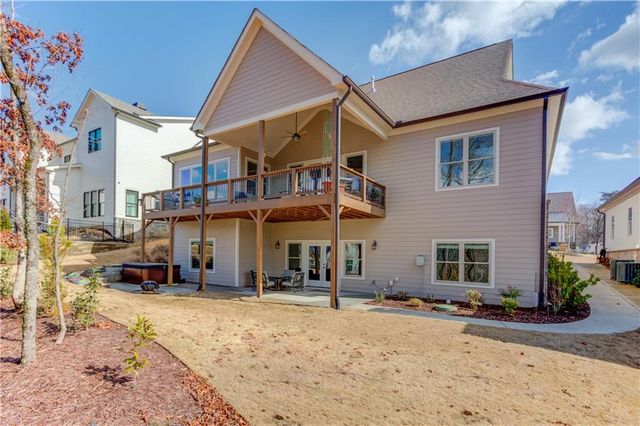 7138 Bluebird Cove, Gainesville, GA 30506