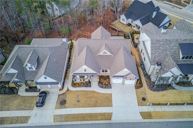 7138 Bluebird Cove, Gainesville, GA 30506