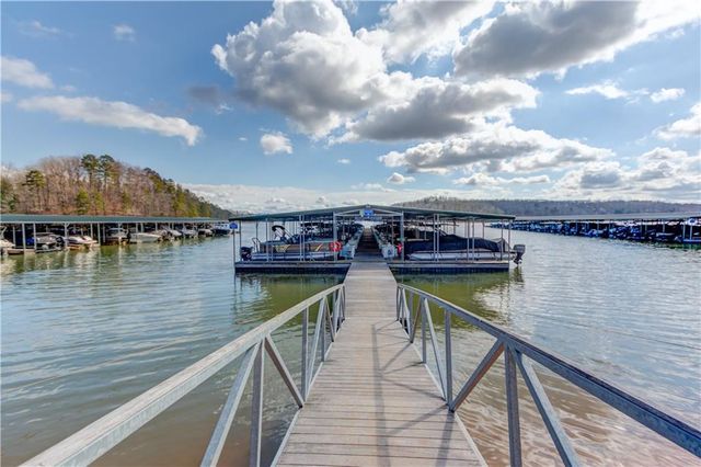 7138 Bluebird Cove, Gainesville, GA 30506